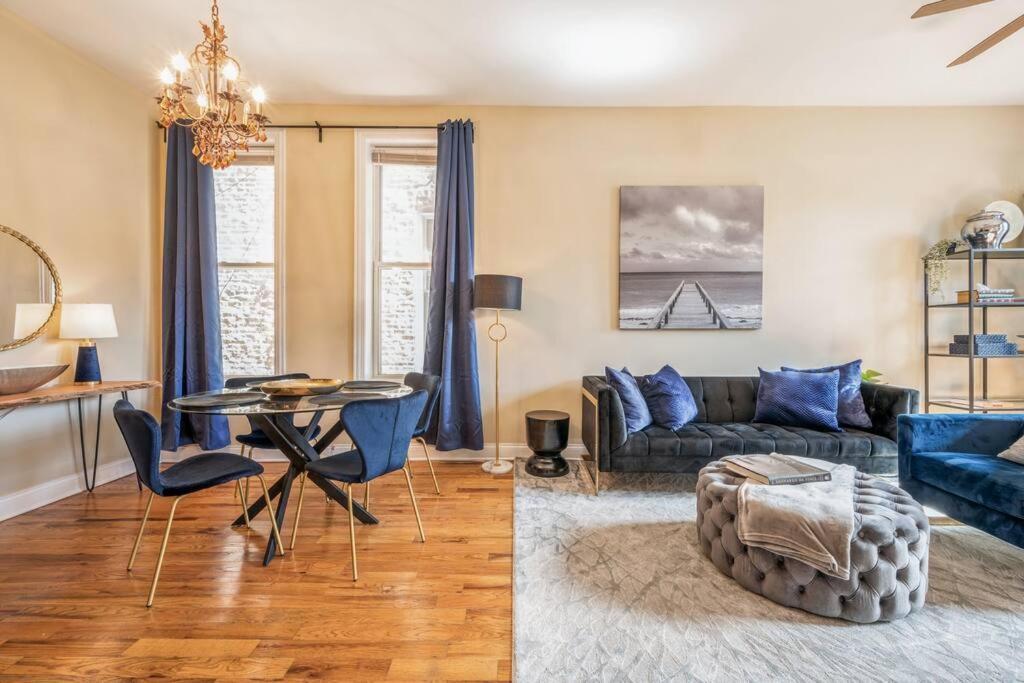 Lovely 2 Bed 3 Miles From Dt W Free Parking Chicago Eksteriør billede